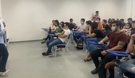 Hospital Metropolitano recebe estudantes de medicina do Cesmac para estágio em cirurgia