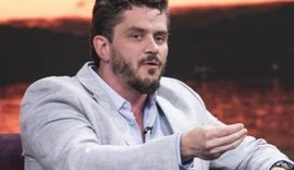 Ex-BBB Marcos detona Emilly e a Globo no 'Programa do Porchat'; assista