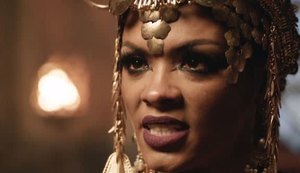 Último capítulo da novela 'Jezabel' tem morte da rainha e final feliz de Samira