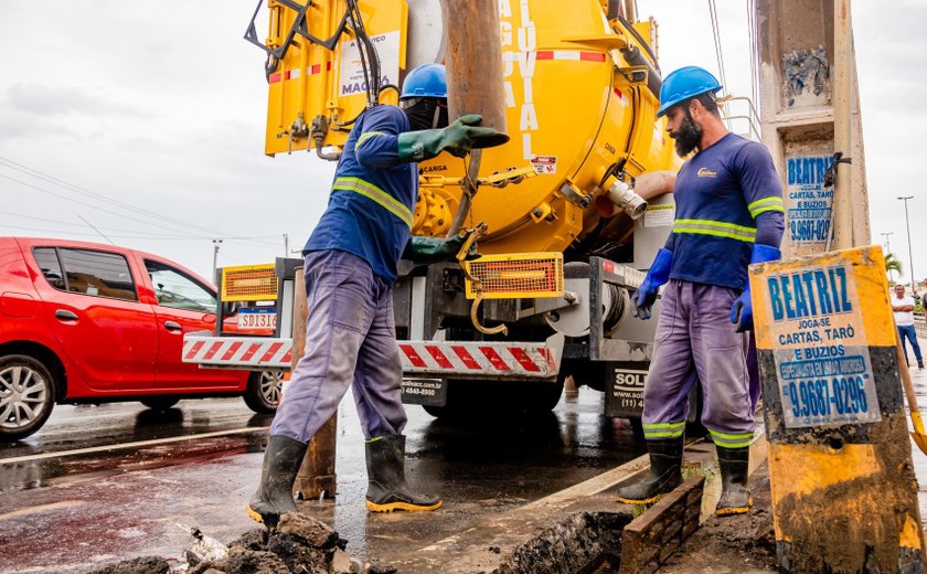 Prefeitura mantém ações contínuas de limpeza e manutenção da rede de drenagem