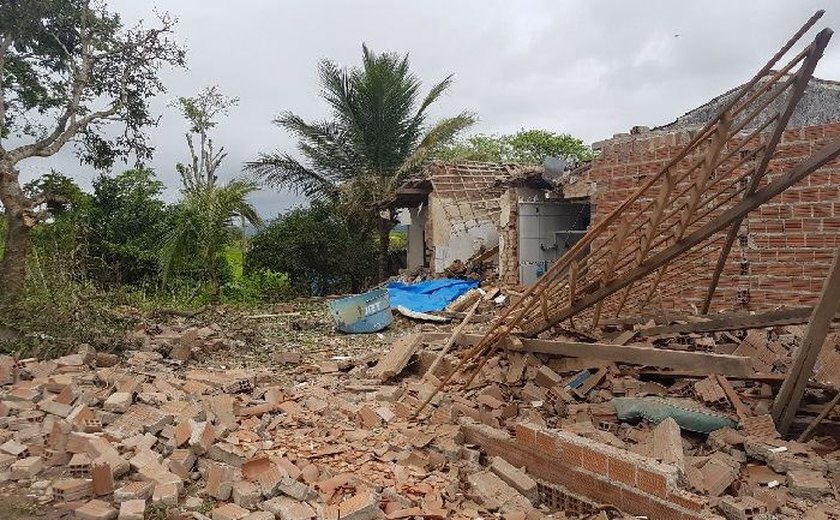 Alagoanos morrem em explosão de fábrica de fogos de artifício no interior pernambucano