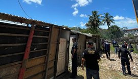PC dá apoio a ação contra criatório irregular de animais na Santa Amélia