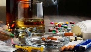Especialistas alertam para o aumento do consumo de bebidas e drogas