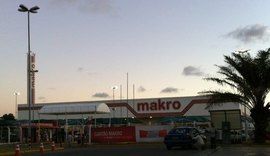Sindicato protesta contra demissão em massa no Makro Maceió