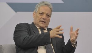 João Goulart Filho vota e diz que dia 9 dirá quem apoiará no 2º turno
