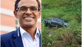 Prefeito de Messias fica ferido após perder controle de veículo e capotar próximo a Flexeiras