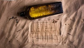 Mensagem de 132 anos é achada dentro de garrafa de gim em praia da Austrália