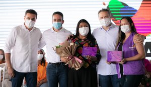 Renan Filho inspeciona obras do Hospital da Criança e homenageia as mulheres alagoanas