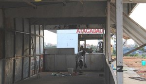 Iniciada montagem de barracas de fogos em Maceió
