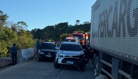 Grave engavetamento entre caminhões e carros na BR-101 deixa uma vítima fatal entre Junqueiro e Teotônio Vilela