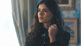 Marê vira o jogo para cima de Gilda, vira uma mulher rica e poderosa e expulsa a madrasta