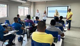 Sindicato visita eletricistas da Equatorial em treinamento