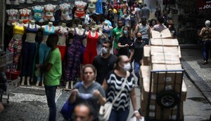 Comércio varejista cresce 0,6% em fevereiro, diz IBGE