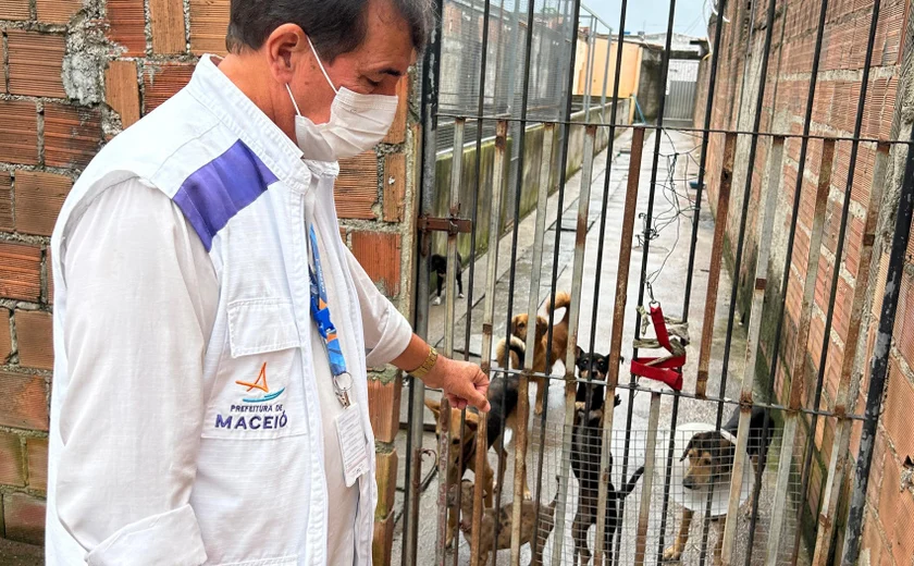 Vigilância Sanitária notifica abrigo de animais na parte alta da capital