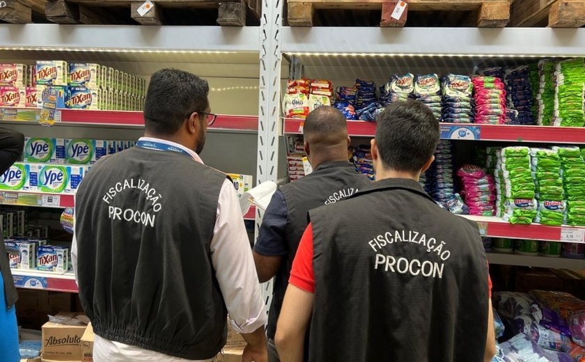Procon Maceió autua supermercados por várias irregularidades