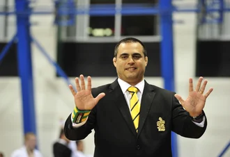 Internacionalmente reconhecido, Muzio de Angelis ministra curso de arbitragem de jiu-jitsu em Maceió