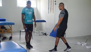 Cabo pede paciência à torcida do CSA e mira clássico com ASA