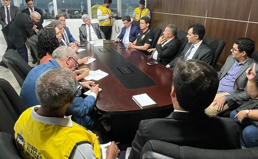Entidades se reúnem no TRE para debater questão dos moradores em situação de rua