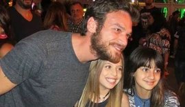 Emílio Dantas e Juliana Paes fazem sucesso em área vip do Rock in Rio