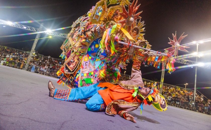 Festival Municipal de Bumba Meu Boi encanta Jaraguá com tradição e espetáculo