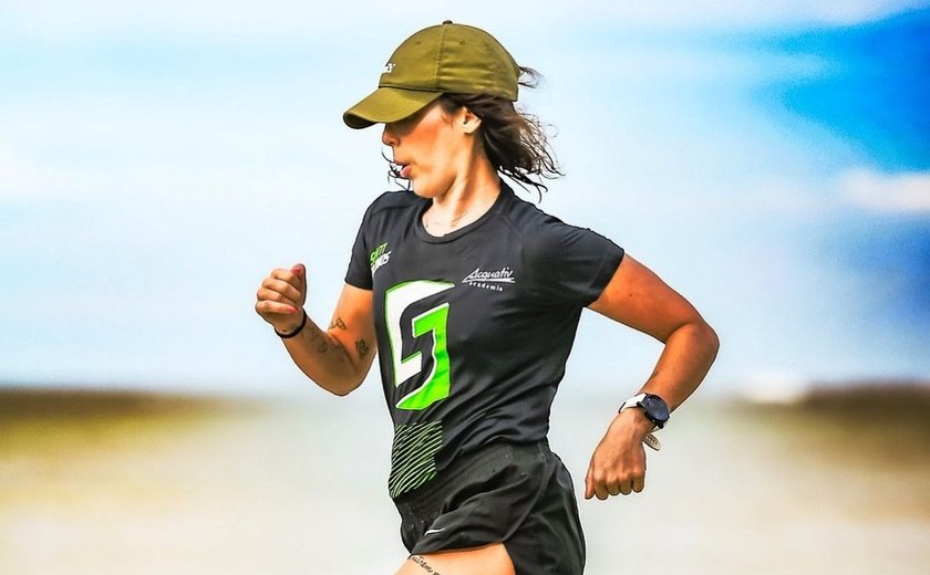 No chão, nos pedais, no mar, um talento chamado Amanda Brito brilha no triatlo