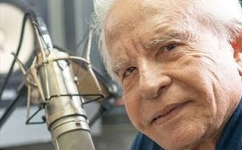 Cid Moreira recebe críticas após ‘desadotar’ o filho: ‘Ganância por dinheiro’