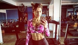 Ex-BBB Vanessa Mesquita exibe curvas generosas na Tailândia