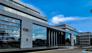 CNJ afasta desembargador por mensagens públicas de apoio a Jair Bolsonaro
