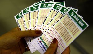 Mega-Sena acumula novamente e prêmio vai a R$ 72 milhões