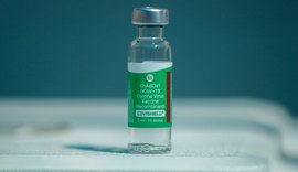 Voo com 2 milhões de doses de vacinas decola da Índia