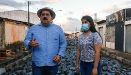 Prefeito Gilberto fiscaliza obras de drenagem e pavimentação do Conjunto Cruzeiro do Sul