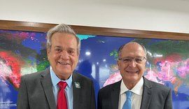 Vice-governador se encontra com presidente em exercício Geraldo Alckmin e fala sobre potencial turístico de AL