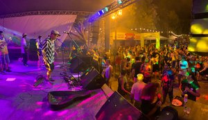 Wado e o Bloco dos Bairros Distantes encerram carnaval de Maceió com apresentação na noite de Quarta-feira de Cinzas