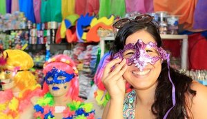 Lojas especializadas apostam em itens convencionais para este Carnaval