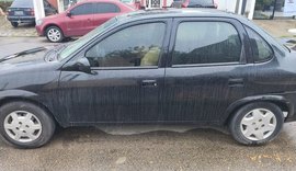 Motorista por aplicativo é encontrado morto dentro de veículo na Ponta Verde