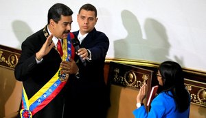 Perante Constituinte venezuelana, Maduro presta juramento como presidente reeleito