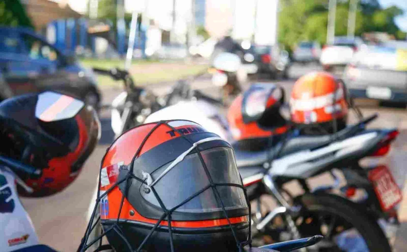 Mototaxista é assaltado por falso passageiro durante corrida no bairro Nova Esperança