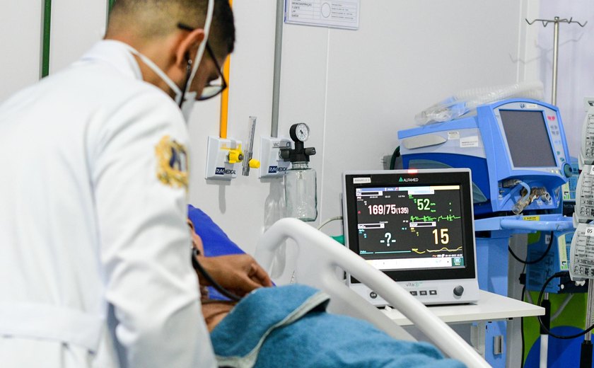 Rede estadual de saúde está preparada para atender vítimas de intoxicação por metanol em bebidas