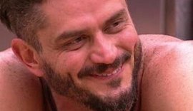'BBB 17': Marcos revela que vai correr pelado pela casa na final do reality
