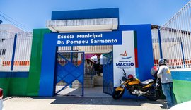Famílias abrigadas em escola municipal serão transferidas para Casa de Passagem Familiar
