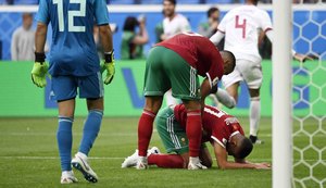 Em estreia do Grupo B, Irã vence Marrocos com gol contra no fim