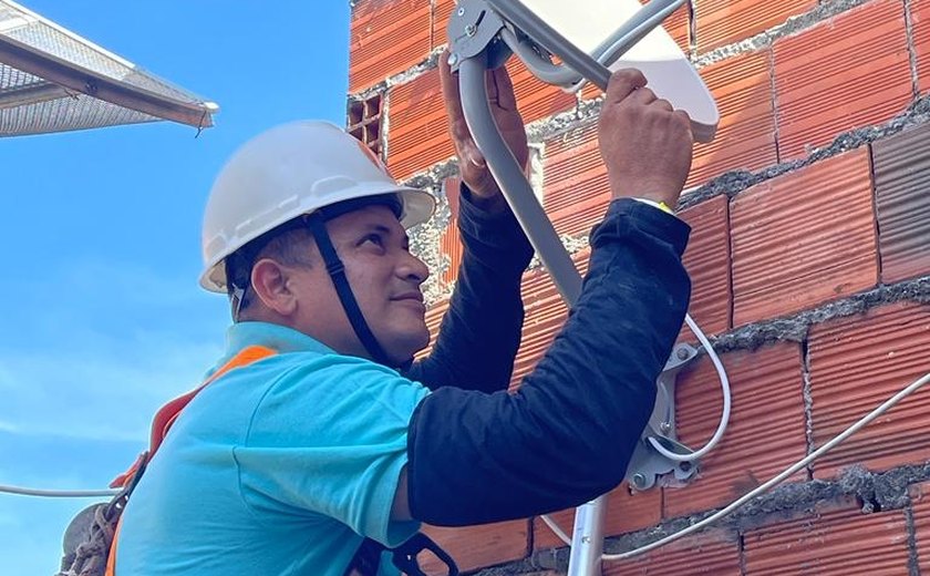 Saiba se você tem direito à instalação gratuita da nova parabólica digital