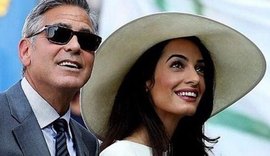 George Clooney aluga ilha privada para o aniversário de Amal