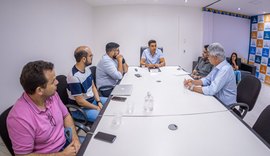 Prefeito JHC se reúne com a BRK e cobra responsabilidade da empresa sobre transtornos causados pelas obras em Maceió