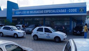 Operação detém 10 pessoas e apreende dois menores em Maceió e região metropolitana