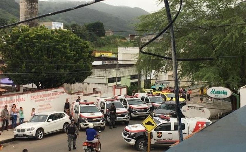 Operação policial cumpre 70 mandados no Agreste de Alagoas