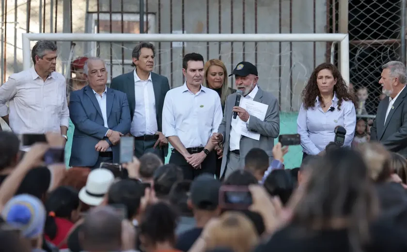 Lula assina acordo habitacional para moradores da Favela do Moinho