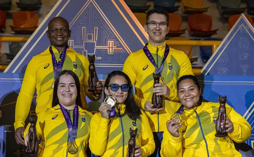 Brasil fecha Mundial de halterofilismo com ouro nas equipes femininas
