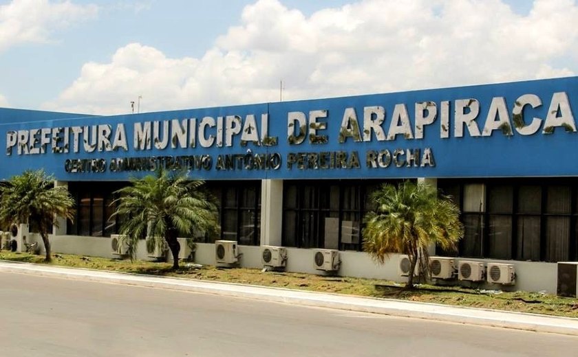 Suplentes de vereador recebem salários de até R$ 5 mil da Prefeitura de Arapiraca