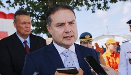 Renan Filho e mais 13 governadores assinam carta contra decreto de armas de Bolsonaro